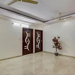 Hotel Radha Nikunj Residency